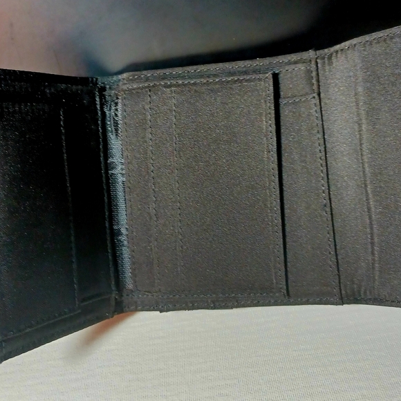 BB trifold wallet black and grey - Picture 5 of 5